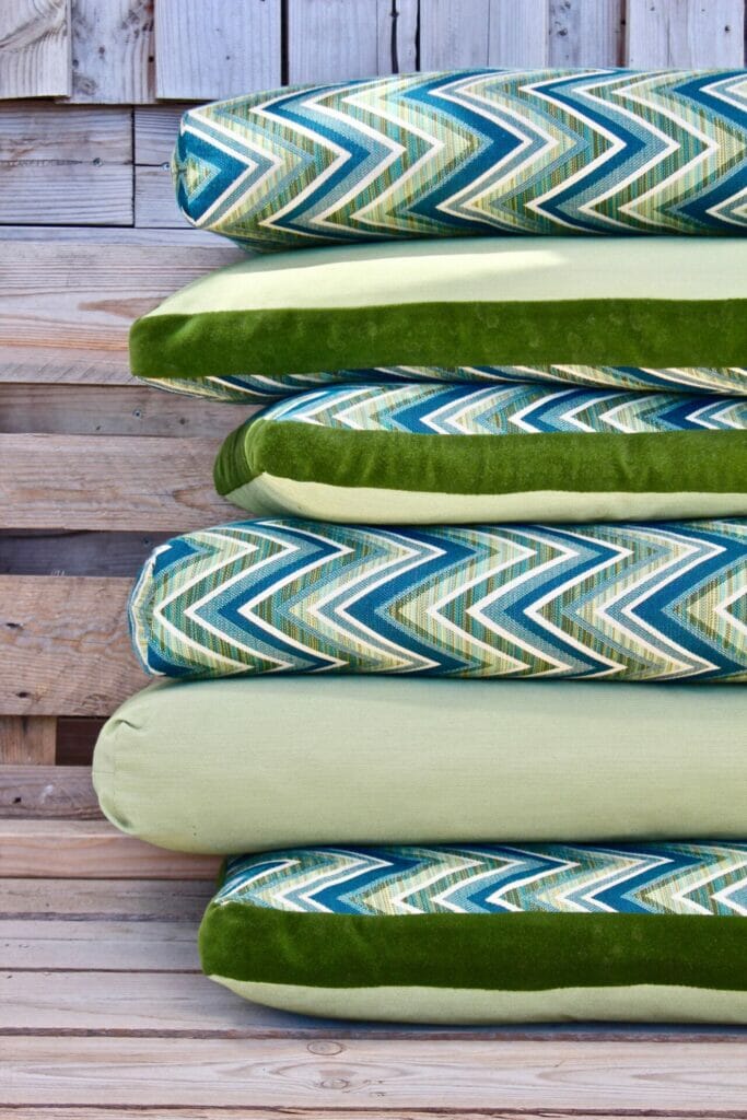 yachtsandmore lifestyle outside yachtl upholstery Vyva Fabrics outside cushions